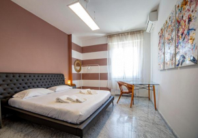 Elegante camera con finiture di lusso appena ristrutturata Marinella Di Sarzana